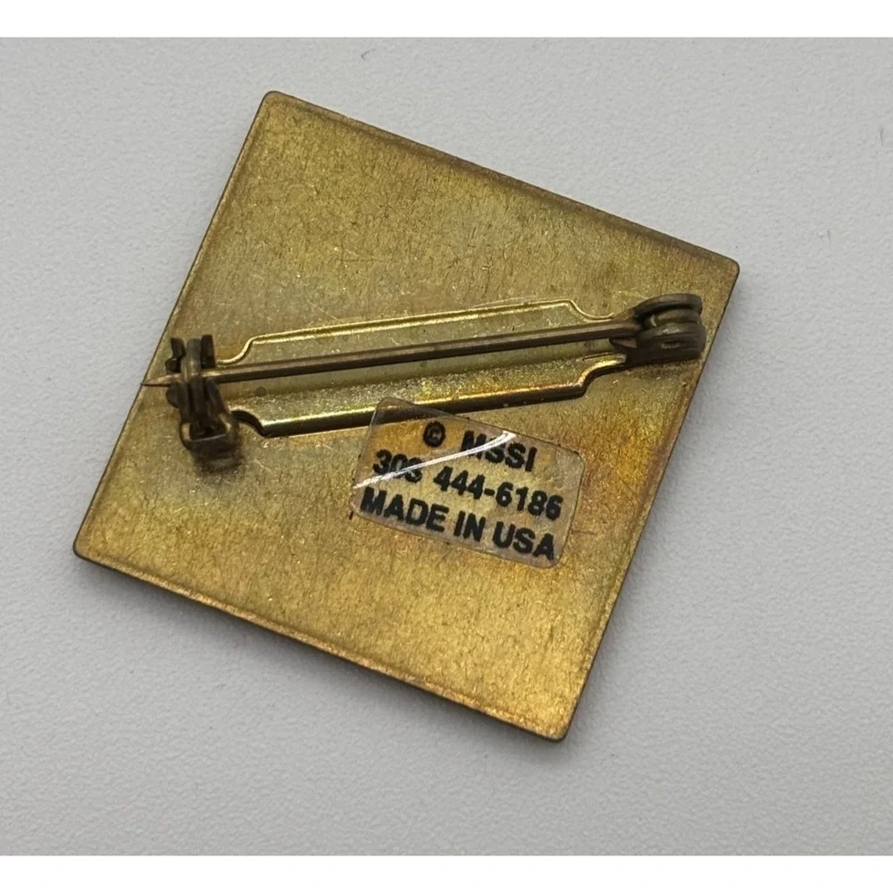 Steamboat‎ Safe Skier Lapel Pin Steamboat Springs Colorado Ski Resort
